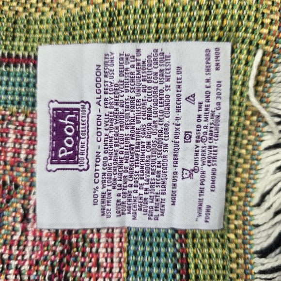 Vintage Winnie the Pooh 100 Acre Collection Blanket - Picture 6 of 8